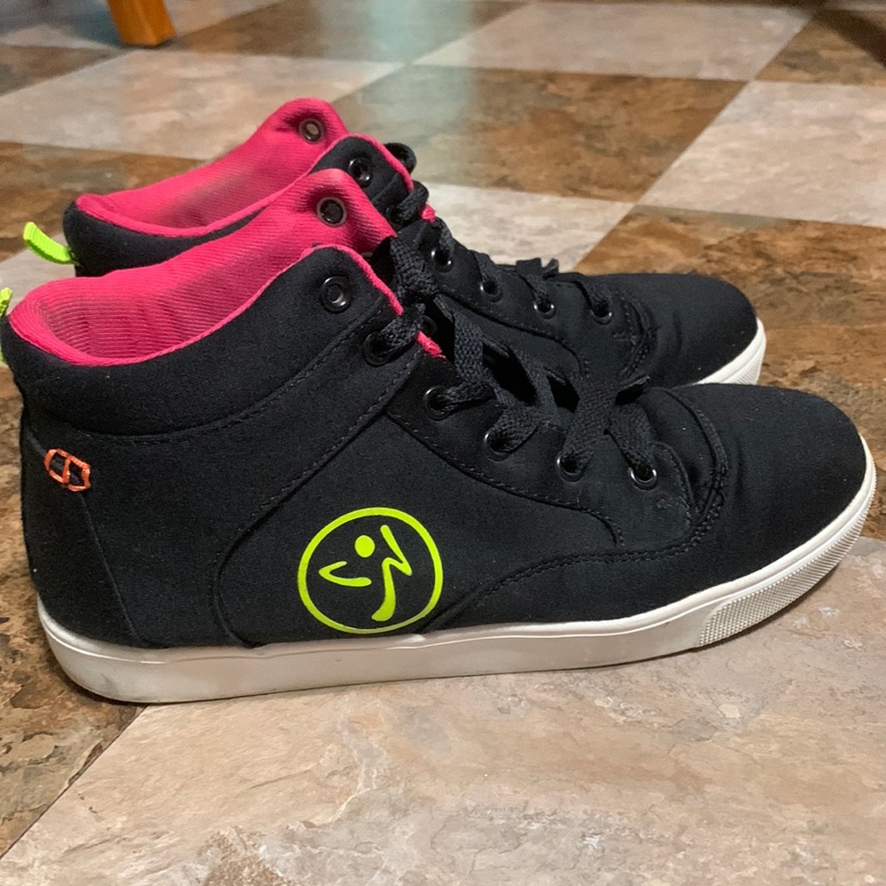 Zumba fitness shoes